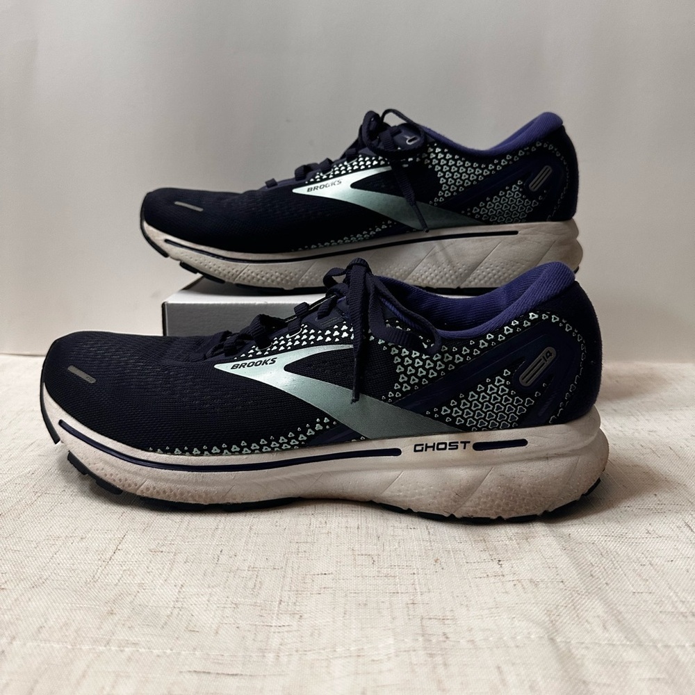 Brooks Women's Sneakers - Black and Blue ππ - Picture 5 of 10